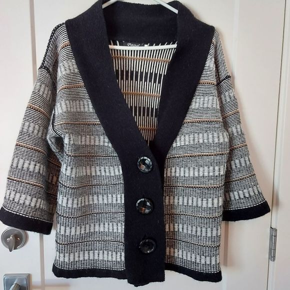 PAPA CARDIGAN - Picture 1 of 8